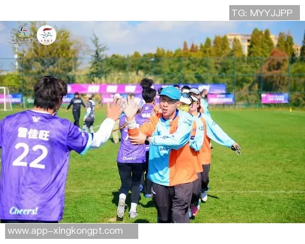 实时新闻深圳飞盘队勇闯极限运动会展现逆袭精神与团队力量