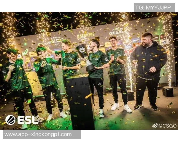 实时新闻深度对话探寻杨秀英在CSGO世界中的成长与挑战